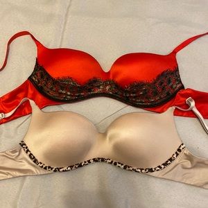 Victoria’s Secret bombshell bras